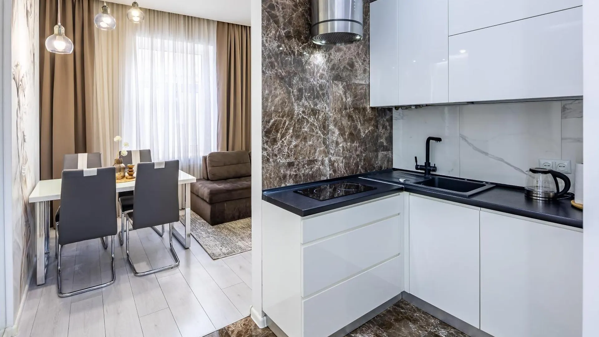 Apartament Avangard Horodotska 31 Apart Lwów